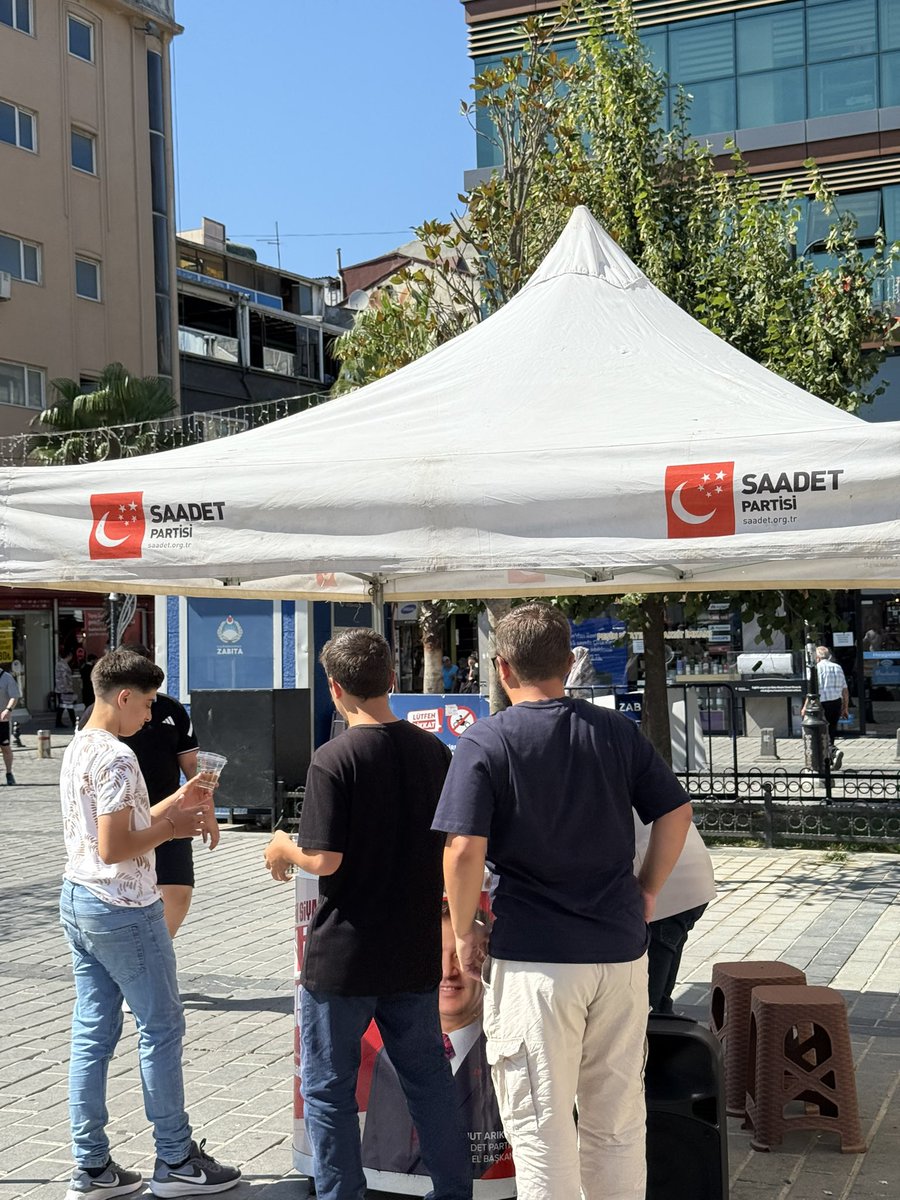 kahkahanın eksik olmadığı bu güzel ortamda Gaziosmanpaşa gençliğiyle bir arada olmanın mutluluğunu yaşıyoruz.

#GençlikMeydanı #Gaziosmanpaşa #GençlerleBirlikte #CoolLime #SaadetGençliği