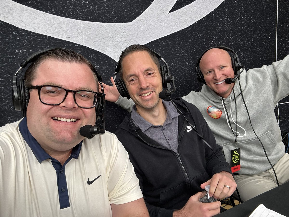 John_Fanta's tweet image. We are ready for the Peach Jam Championship Game!
New York Rens. Brad Beal Elite. 10:30 on NBA TV.