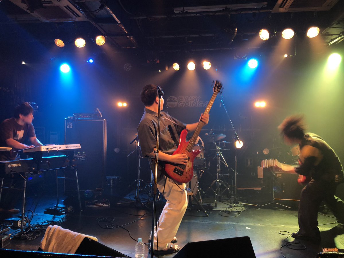 Shindy19911014's tweet photo. 大好きな兄貴たちのライブ観てきた。

#FlyingBears @soratobukumasan https://t.co/yqb9SP0Hdi