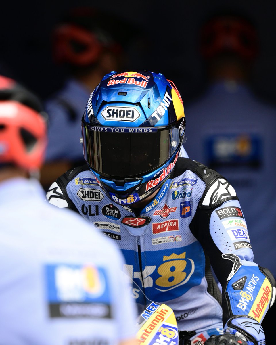 everythingmrace's tweet image. Alex Marquez has been handed a long lap penalty for his next race due to the collision with Joan Mir today
📸 Red Bull
#MotoGP