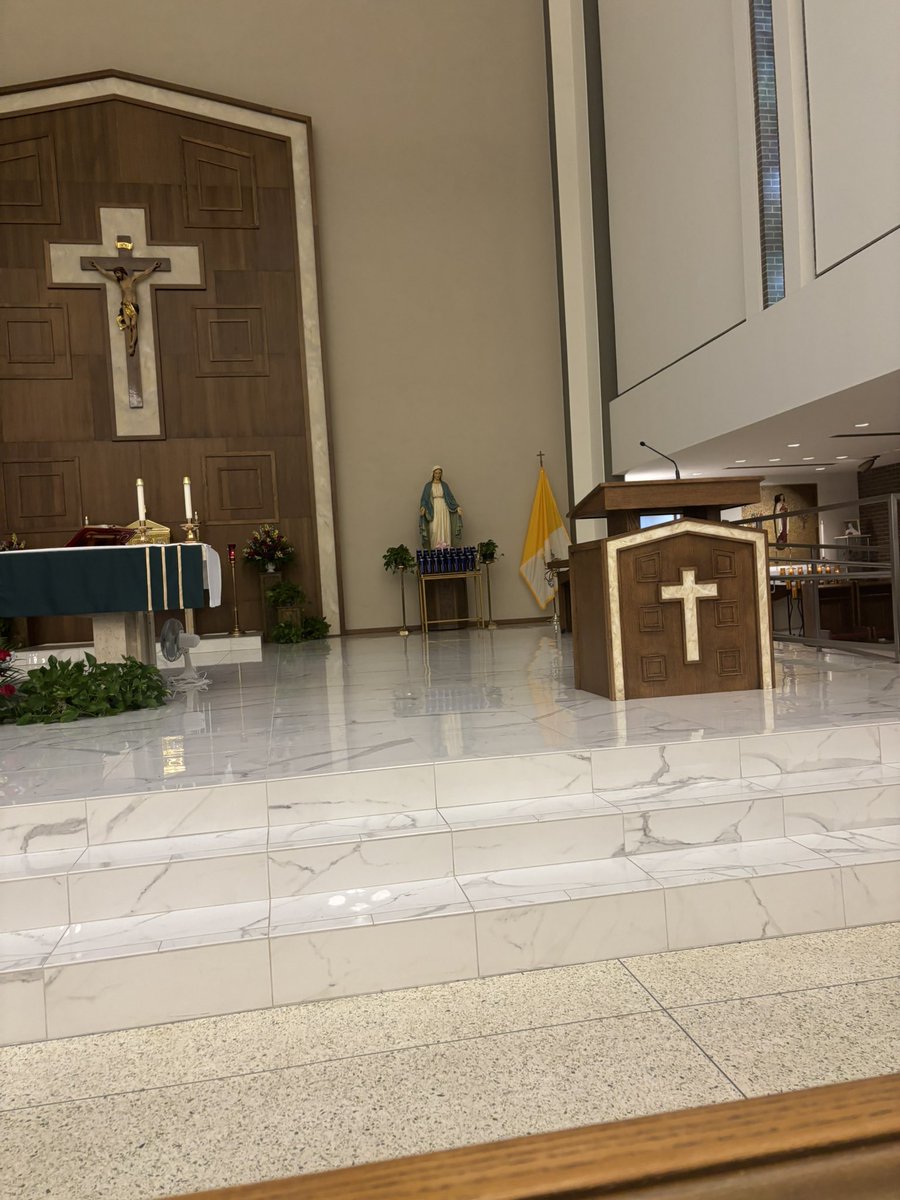 neacejosh29's tweet image. I am at St. Therese Parish in Southgate KY for the 11am Mass this morning. This is my home parish