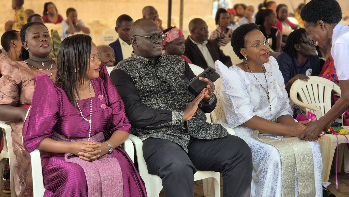 WinifredNakandi's tweet image. Today, I attended the Parish Day of my childhood Church, Our Lady of Mt. Carmel Busega in Lubaga Division. I thank my fellow leaders, Hon. Nassolo Eugenia and the Division Mayor Mberaze (Taata Namuli) for standing with Busega Parish as it prepares for the Golden Jubilee. I was…