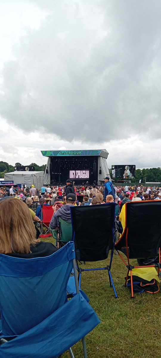 Great to see <a href="/DerbyUni/">University of Derby</a> Alumni <a href="/lspraggan/">Lucy Spraggan</a> on the  <a href="/splendourfest/">Splendour Festival</a> stage today! Fab set!