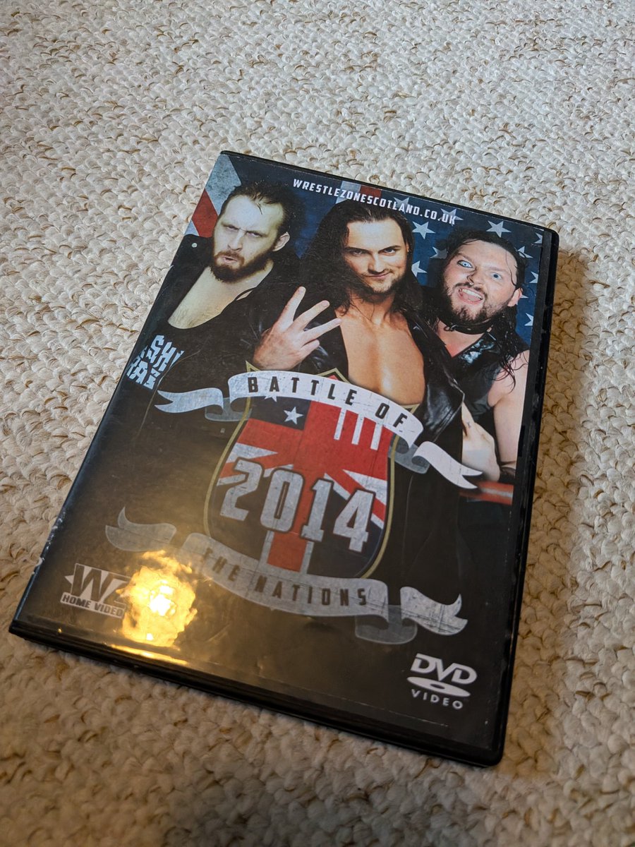cfilletsYT's tweet image. Found a @wrestlezone DVD in my house during a tidy. Class!