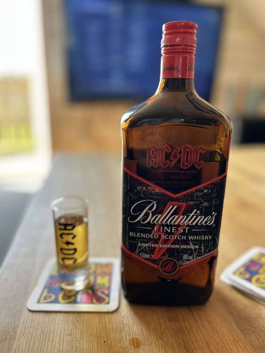 MasterG70's tweet image. Skål för Blåvitt!!!