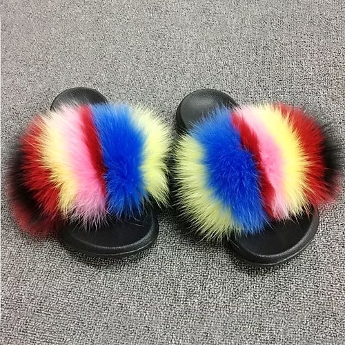 DAYMISFURRY's tweet photo. The fox fur slippers add a touch of luxury to your summer look. Perfect for lounging or stepping out in comfort and glam.#ootd #fur #slipper #furslipper #slides #furslides #foxfur #foxfurslipper #foxfurslides #womensfashion #womenstyle #ladyfashion #ladystyle #ladyoutfits https://t.co/BKgVWIG6B9
