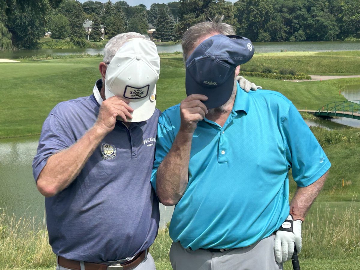 Southview cc in south St. Paul. Very hilly lots of blind shots. Greens pretty fast and lots of slopes. Plenty of good holes here and some not so good. Wonderful staff good playing conditions. Ucpga rates it worth playing especially with undercover brother