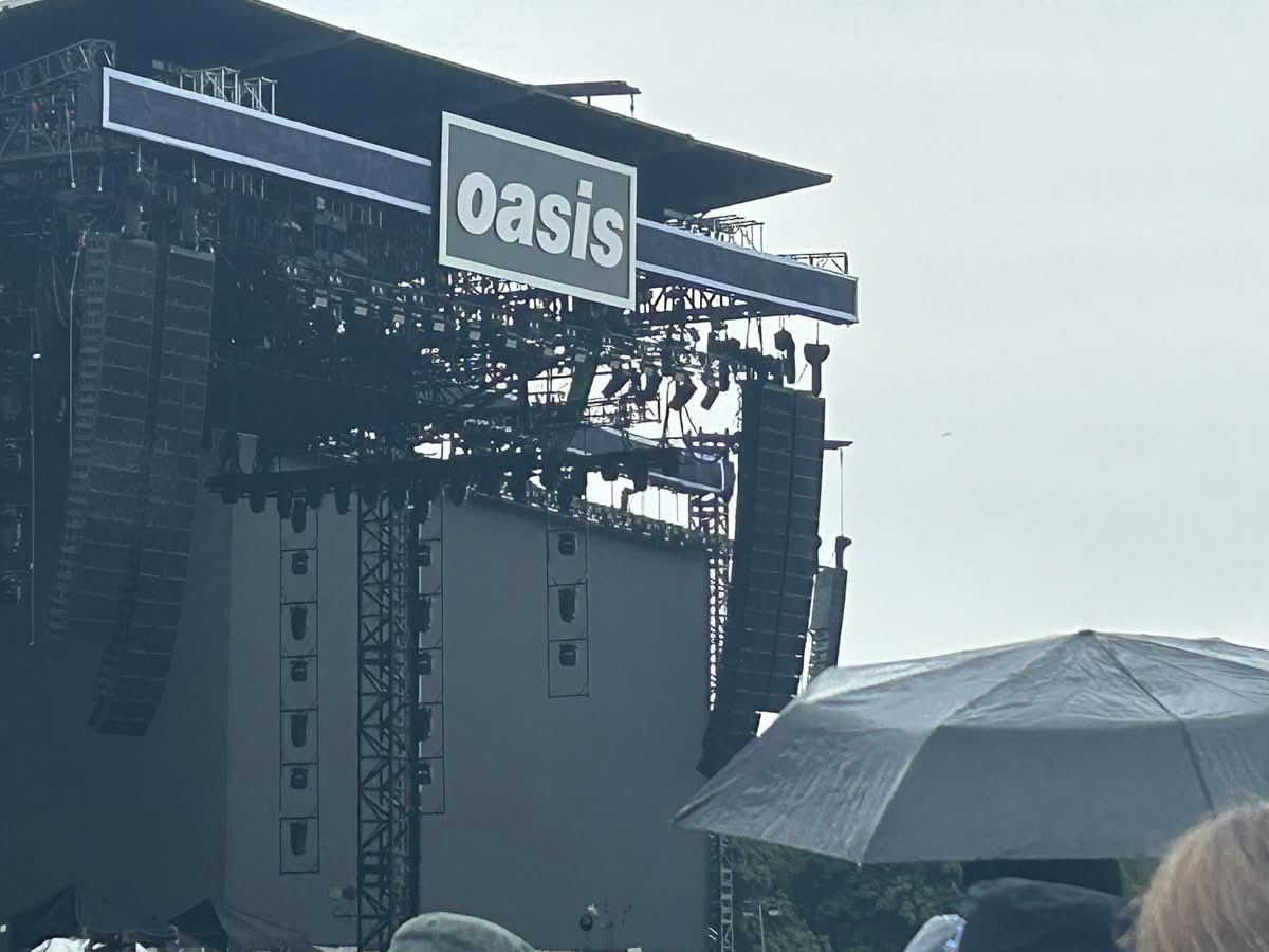 AntStephen's tweet image. Another weekend, another concert.
Some might say whatever 🎶🎶