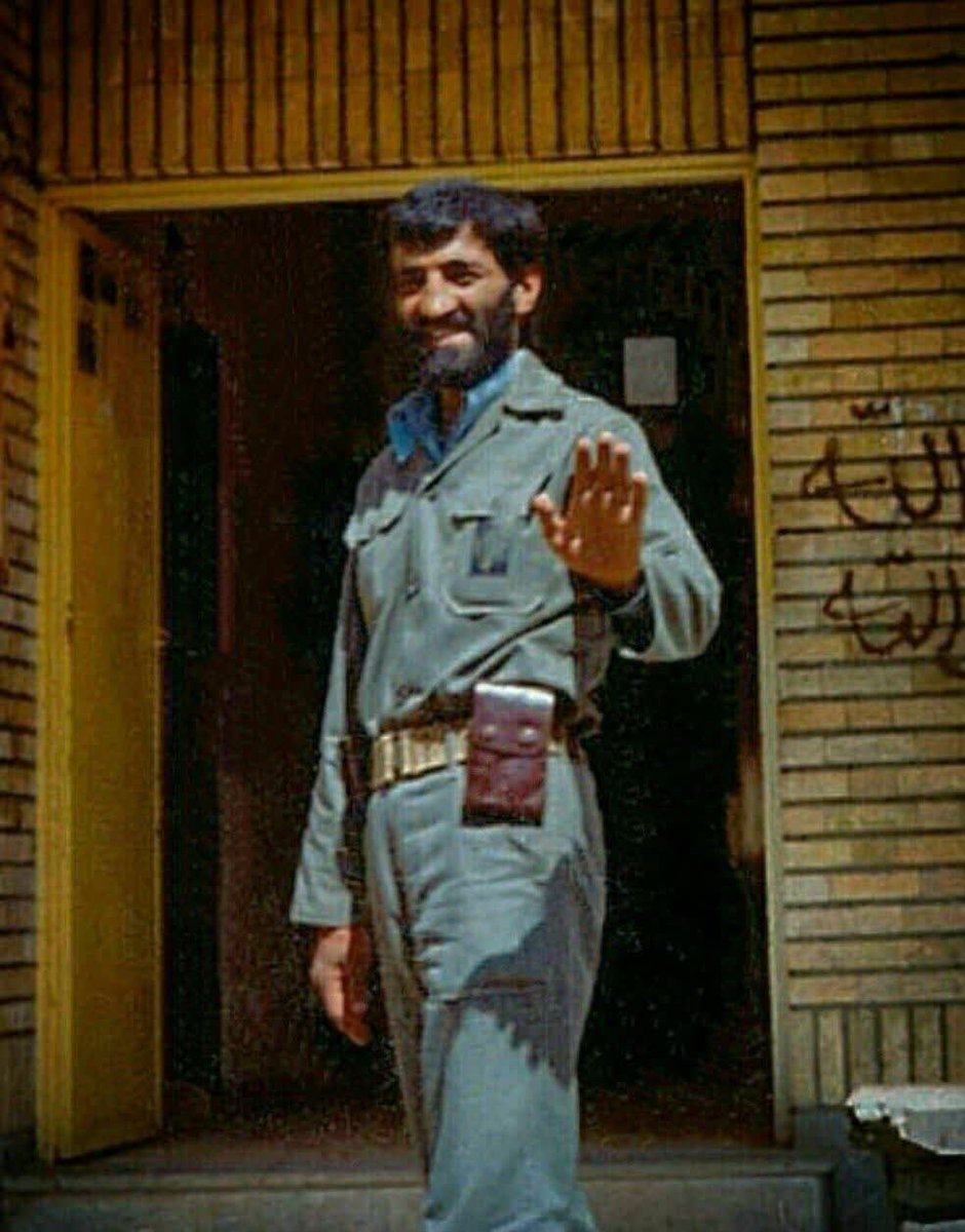 goleyasm313's tweet image. چهل و سه سال خبری از تو نشد💔
حاج احمد متوسلیان