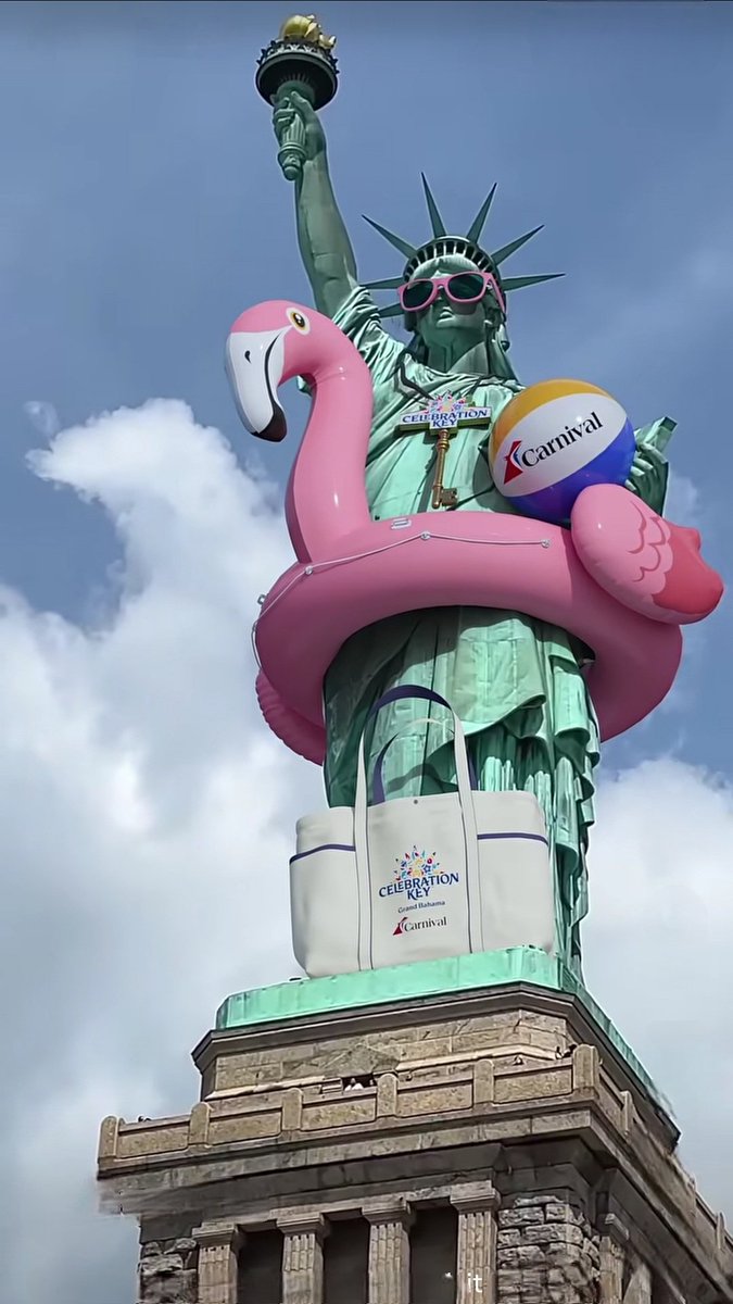 CruiseGuy's tweet image. How fun! Even the Statue of Liberty celebrating the grand opening of @CarnivalCruise #CelebrationKey at Freeport, Bahamas. Carnival will bring 2 million passengers and increase to 8 million by 2028. These unique destinations really enhance Bahamas & Caribbean cruises.