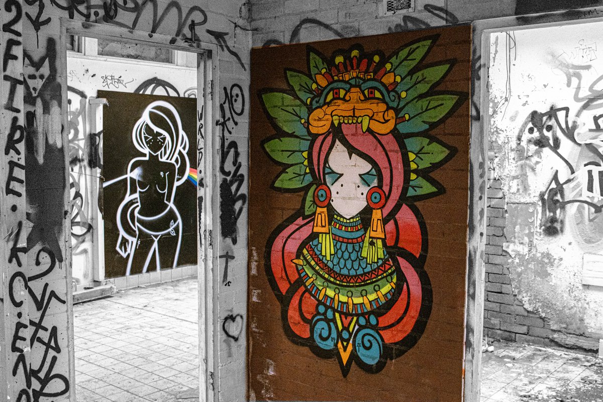 PDKImages's tweet image. I finally got round to editing some photos I took a good few weeks back on a visit to a gloriously colapsing sports changing room in the netherworld of Sheffield. I love these places! Having Caroline Rose along with me for once only added to the fun.
Happy Sunday kids
#streetart