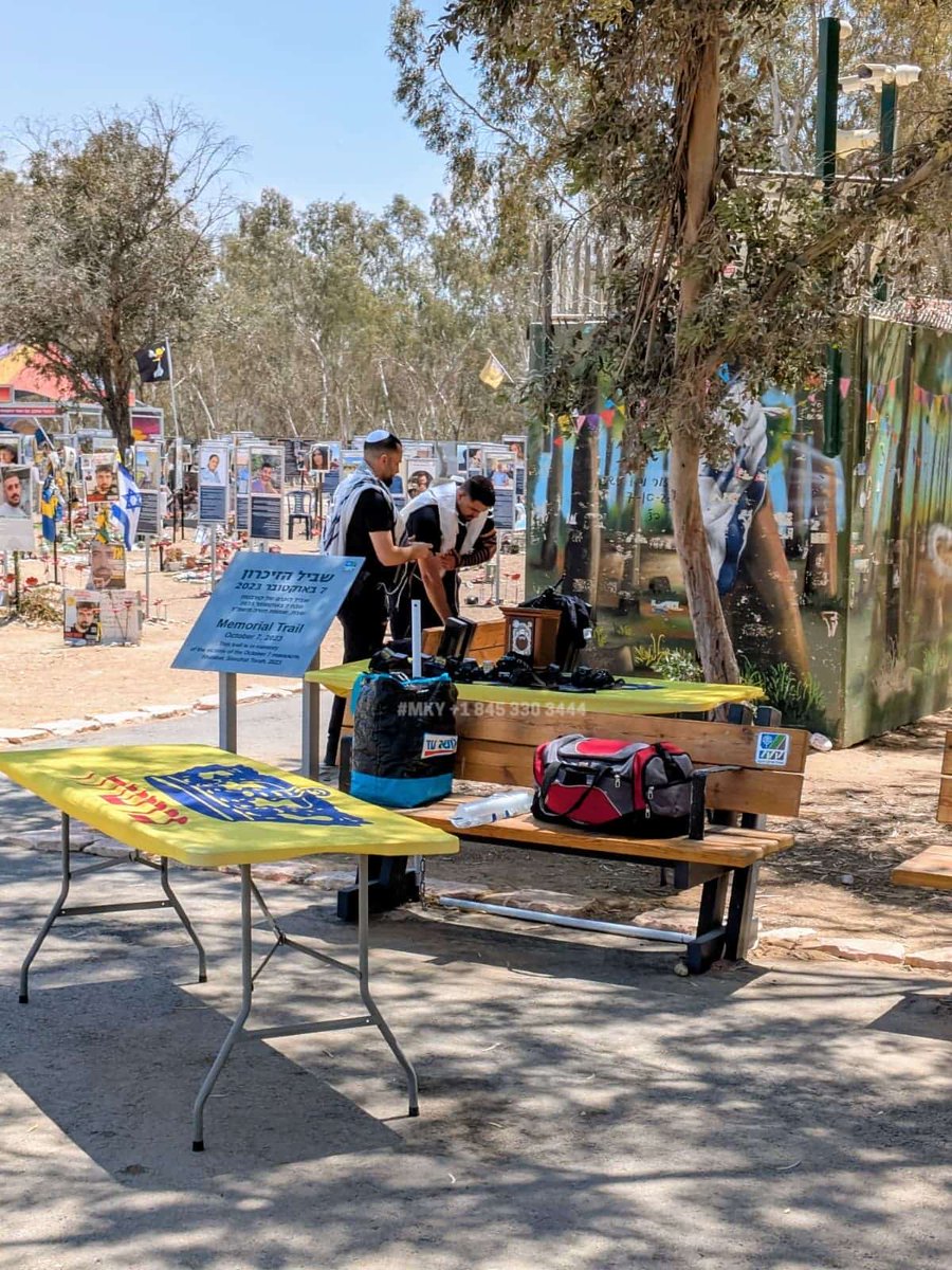 MKYstatus's tweet image. On the memorial trail at Nova- Tallis, Tefillin, prayers, and the memories of neshamos who live on in the most eternal way