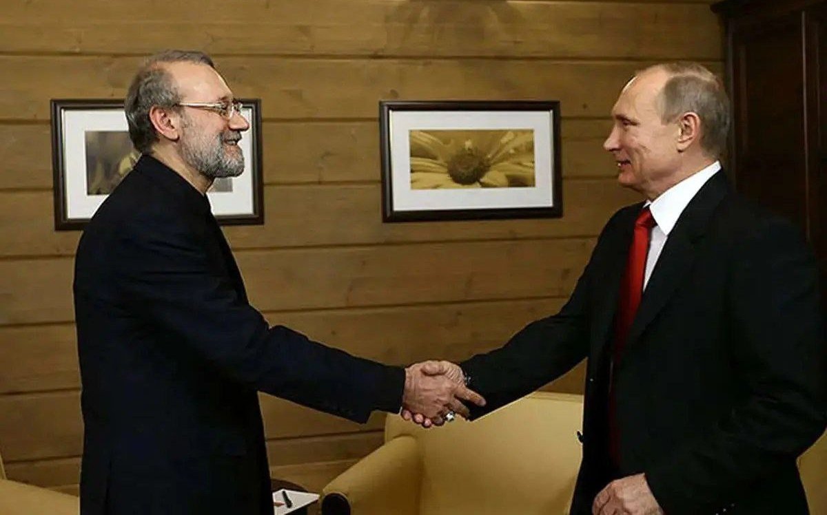 seyed__a's tweet image. نماینده رهبرانقلاب آقای علی لاریجانی با پوتین در مسکو دیدار کرد
همچنان سوپرانقلابی ها در حال حمله به میثم مطیعی بیچاره که چرا لاریجانی که از دشمنان اسلام و انقلاب است! را دعوت کردی
چرا جلیلی از ارکان اصلی و مهم نظام رو دعوت نمیکنید؟!!!
چرا انقدر بدید؟ 😔