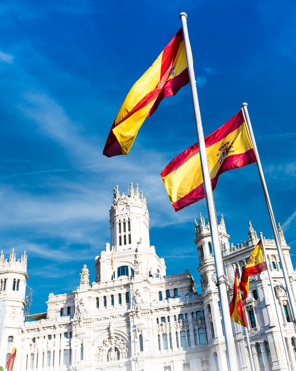 cmroeb's tweet image. 💃 Flamenco, fútbol, and fabulous views—Madrid has it all!
🏟️ Experience the Passion of Spanish Football — 💡 Pro Tip: Visit Santiago Bernabéu Stadium for a Real Madrid Tour! A must-visit for any football fan. #RealMadrid #FootballPassion #SantiagoBernabeu #LaLiga