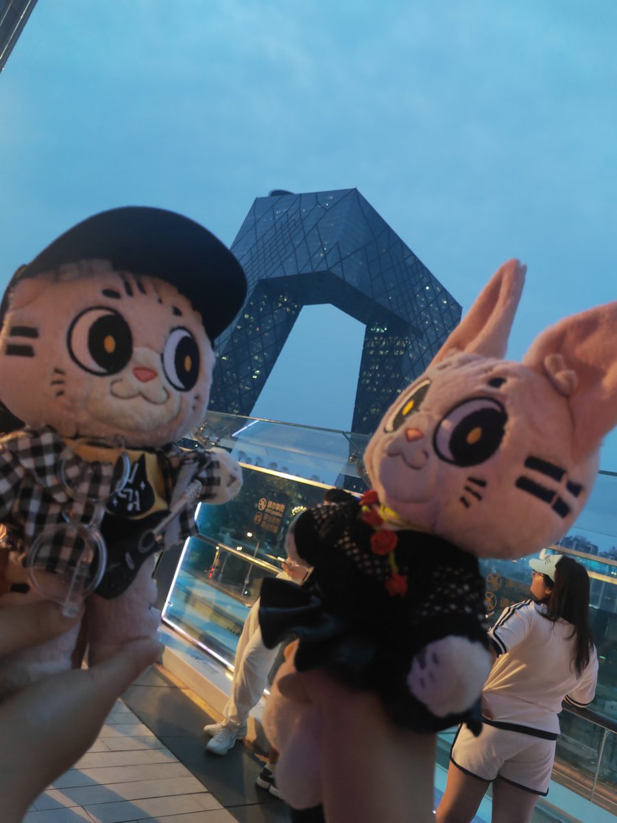 R0seisaroseisa's tweet image. 北京好玩🥹
图1来自GA展官方摄影！
