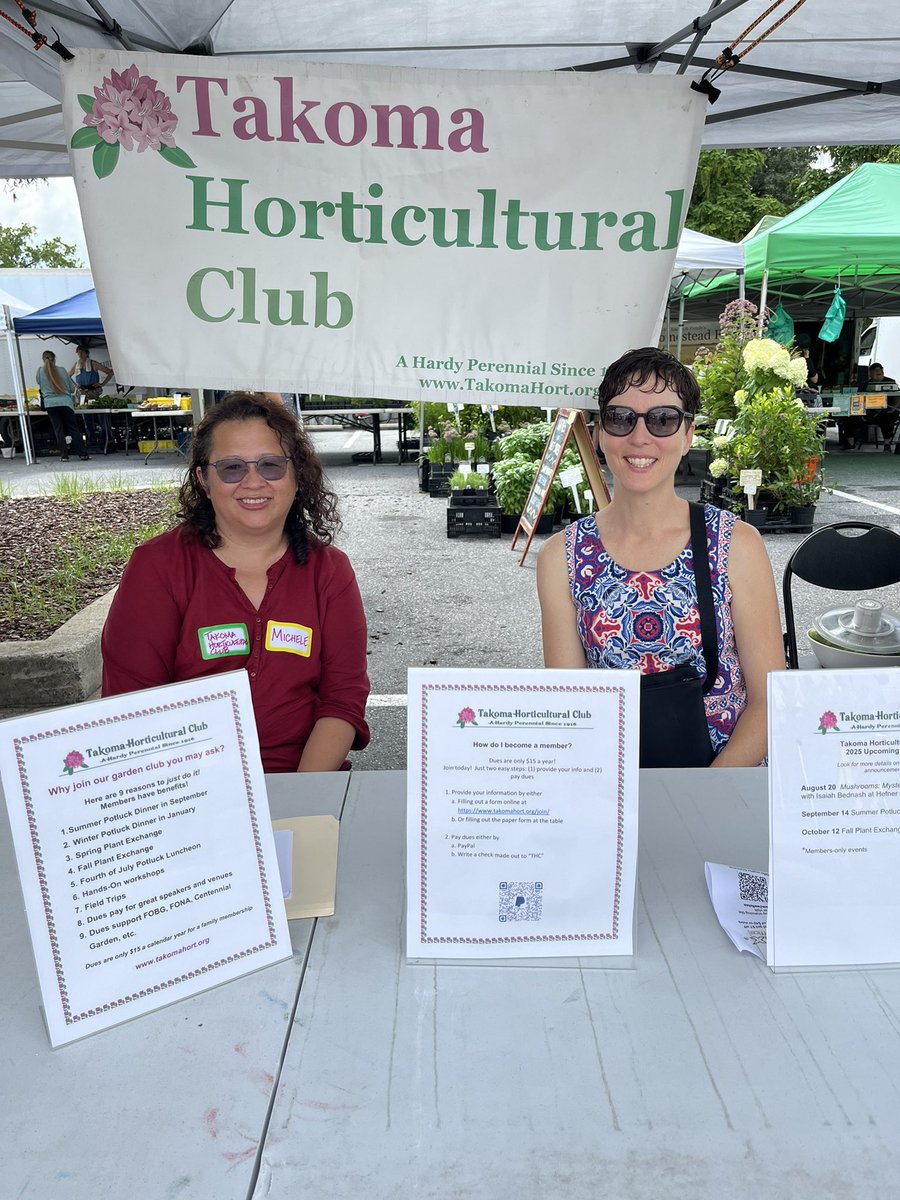 WDCGardener's tweet photo. Come join us at the Garlic fest at the Takoma farmers market. Weβre here till noon with Garlic, Growing Tips, Chef and Gardening Advice. #gardendc #dmv #garlic #garlicfest #garlicgrowing https://t.co/QGg8SdV12J