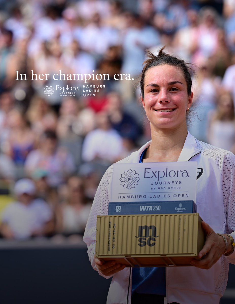 In her champion era 🏆🤍

#WTAHamburg #wta #tennis #hamburg #hamburgactivecity