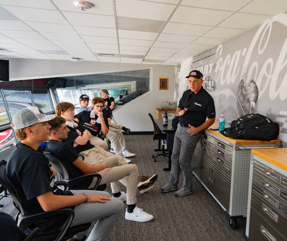BelmontAbbey's tweet image. Last week, Belmont Abbey College hosted the first-ever Accelerate Abbey — a one-of-a-kind summer motorsport program for high school students! 🏁🔥
Participants had action-packed days filled with visits to motorsport landmarks like the NASCAR Hall of Fame, Charlotte Motor…