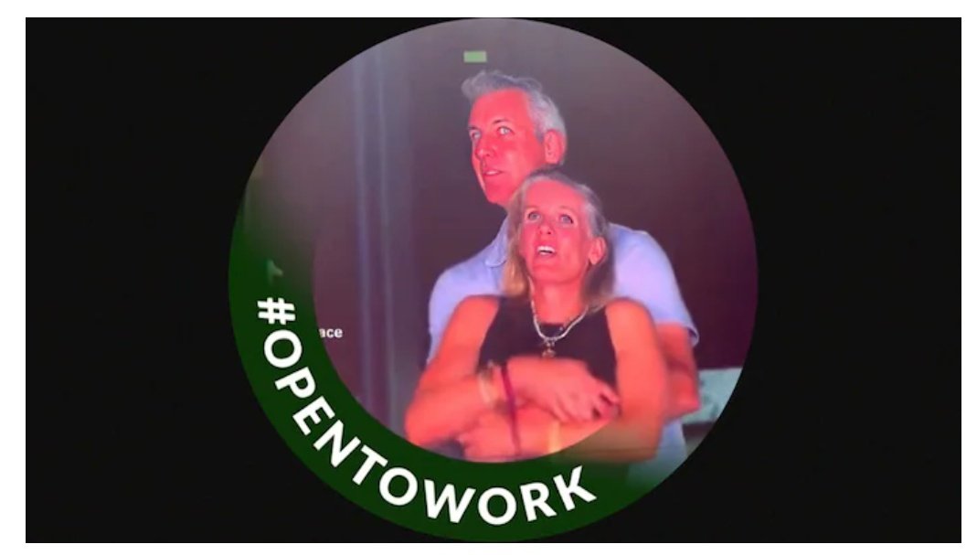 niharikam_21's tweet image. #AndyByron #ColdplayConcert #Coldplay #chrismartin
A Ceo's Downfall : Privacy in times of Viral Cameras !!!!