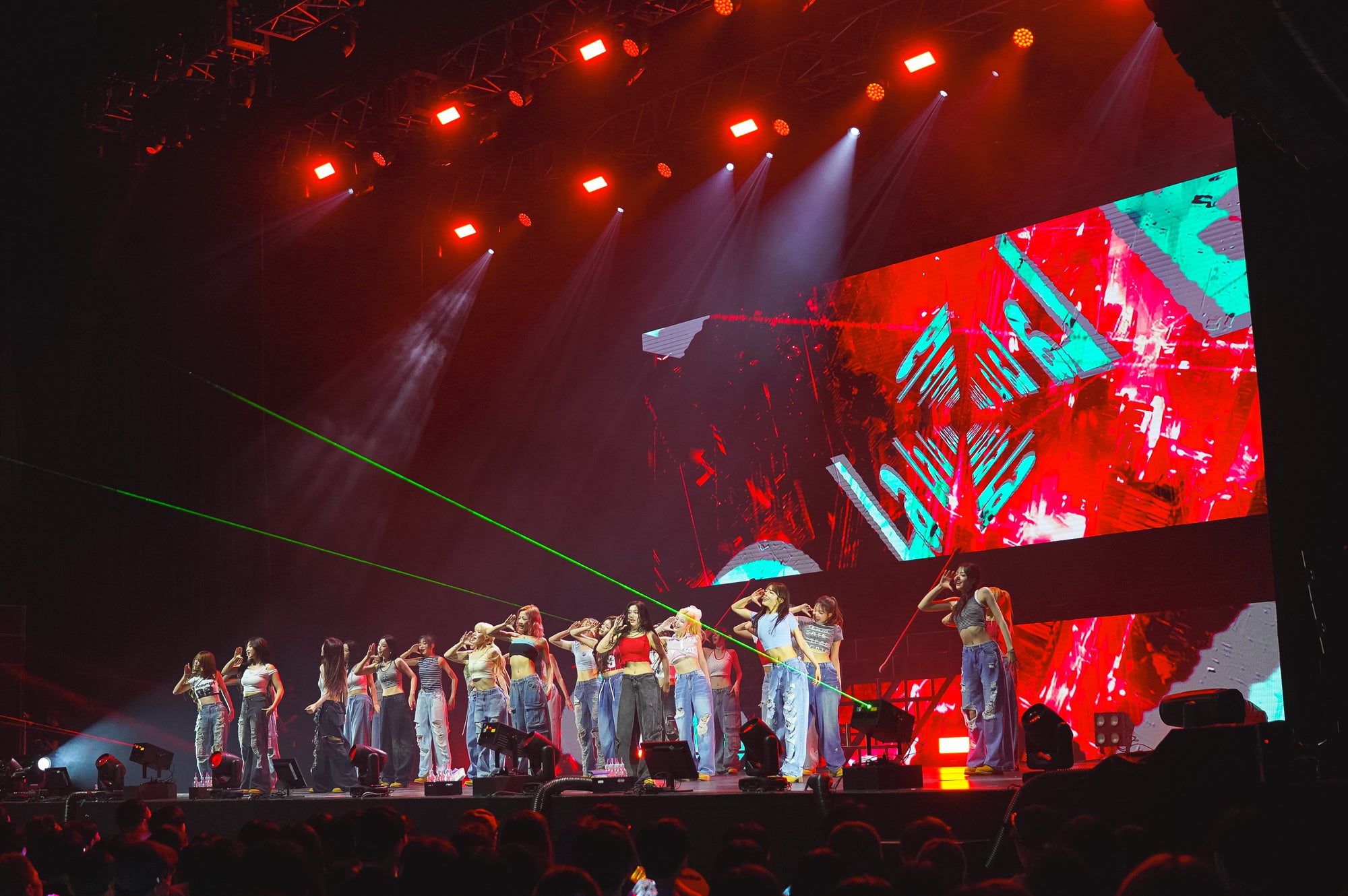 GwTzV0cbQAA69AW?format=jpg&name=large