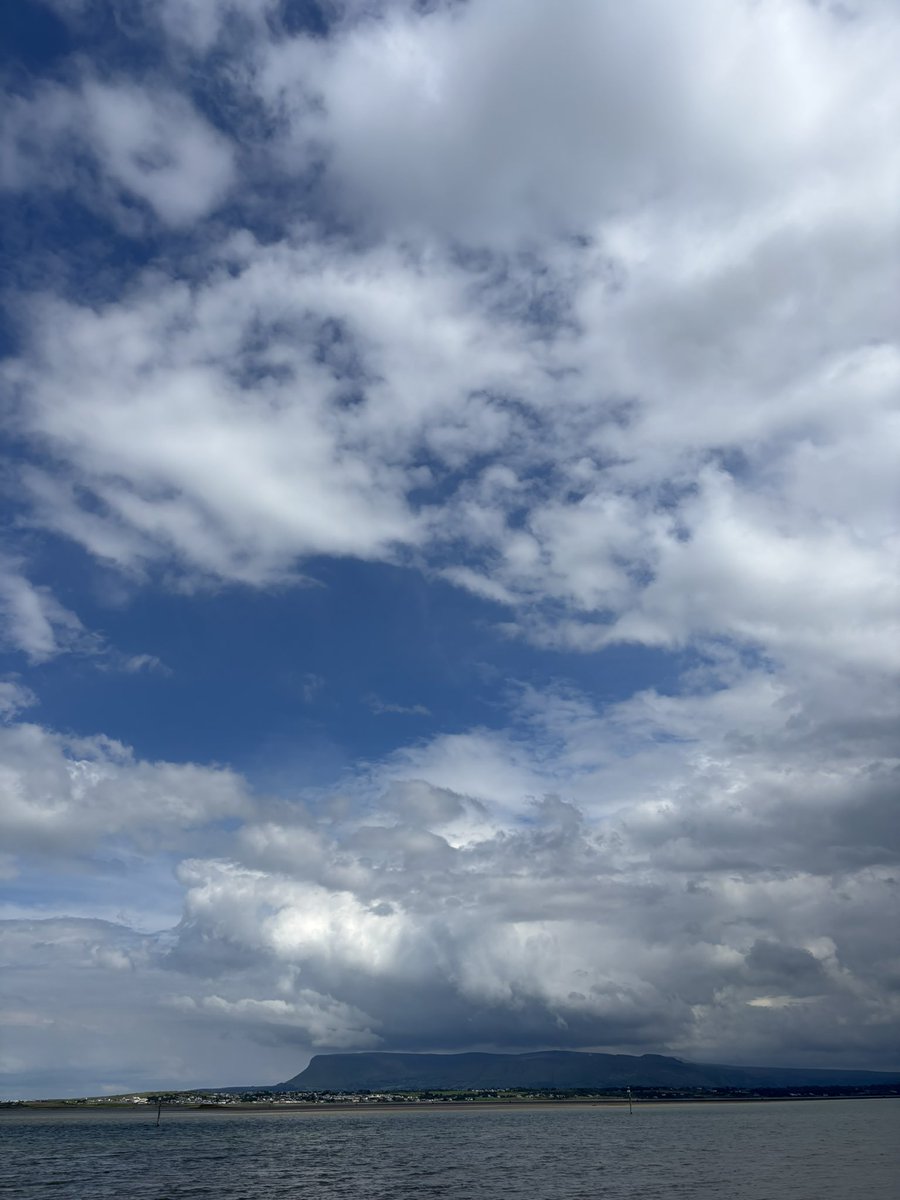 الجبل و السماء!