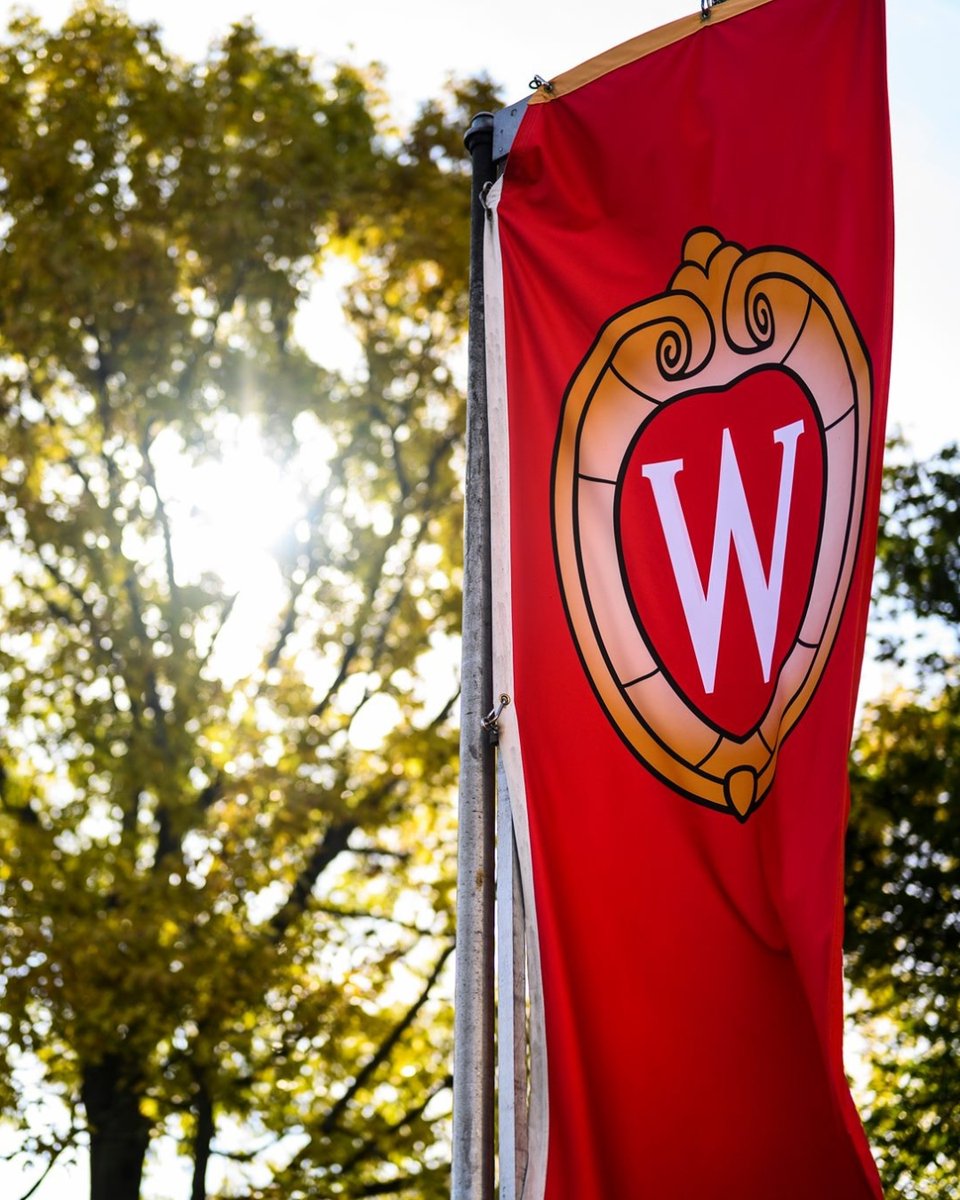 DiscoverWI's tweet image. Discover Wisconsin’s #1 Resource: @Badger Talks!

Badger Talks brings trusted knowledge and experiences to you virtually or in-person.  
 
Explore the catalog and make a request today: bit.ly/4kN9aMQ

🎥 : bit.ly/45izAAr