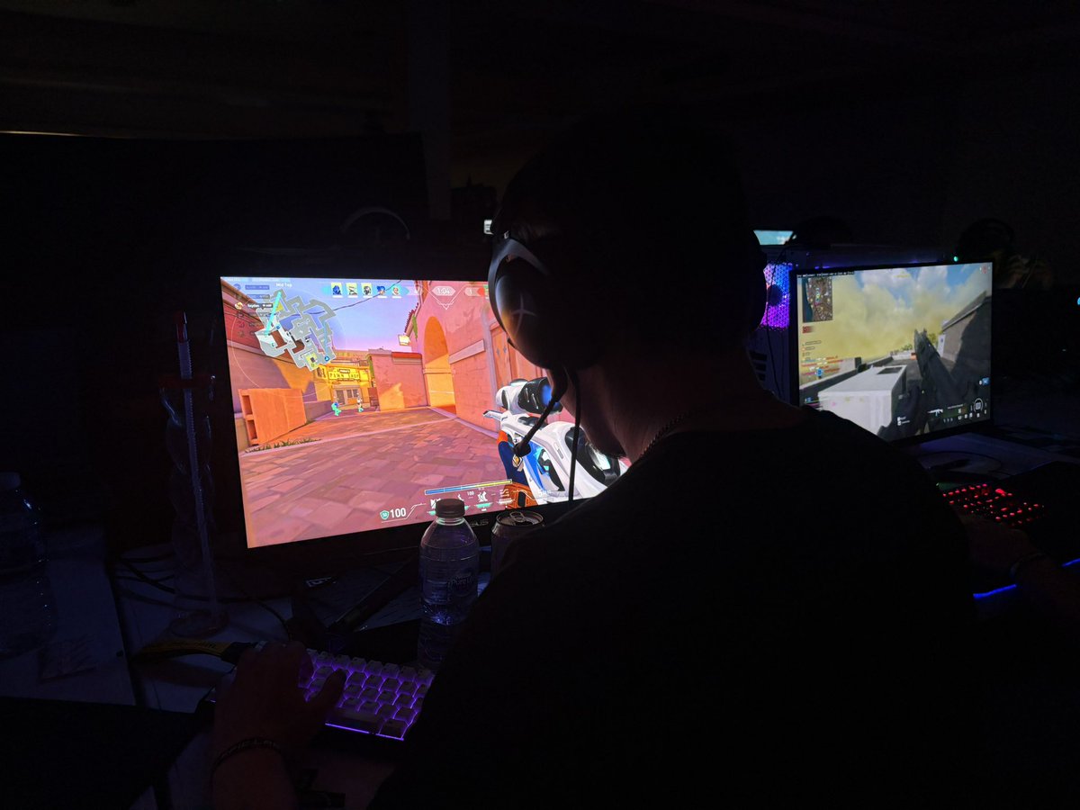 โ poppy โ (@miaumaowo) on Twitter photo Well done to <a href="/AconiteVal/">ACONITE</a> for winning <a href="/EPICLAN/">EPIC.LAN UK Gaming & Esports Events</a> 45 this weekend. I am so immensely proud of the team, ESPECIALLY my amazing bf <a href="/sui_tap/">misu</a> who was voted MVP!!
I loved meeting everyone, everyone I talked to were genuinely lovely ๐ซถ๐ป
Time to take a well deserved rest by the beach! Well done to <a href="/AconiteVal/">ACONITE</a> for winning <a href="/EPICLAN/">EPIC.LAN UK Gaming & Esports Events</a> 45 this weekend. I am so immensely proud of the team, ESPECIALLY my amazing bf <a href="/sui_tap/">misu</a> who was voted MVP!!
I loved meeting everyone, everyone I talked to were genuinely lovely ๐ซถ๐ป
Time to take a well deserved rest by the beach!