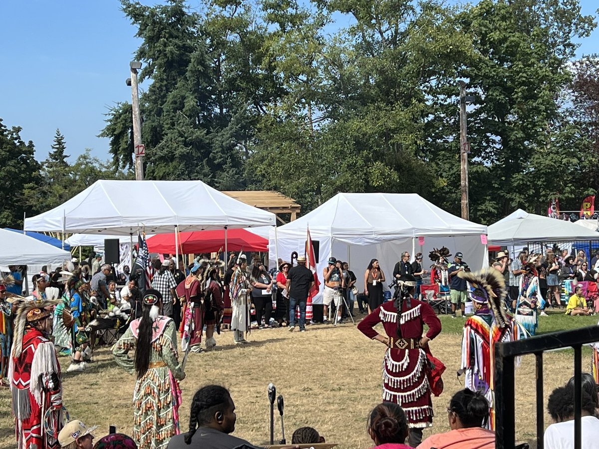 DEASEATTLEDiv's tweet image. DEA Seattle was honored to join WA State Department of Veterans Affairs at the United Indians of All Tribes Foundation's Annual Seafair Indian Days Powwow, at Daybreak Star. We made new friends and shared information about living drug free. @WDVA @UIATF @DEAHQ @TheJusticeDept