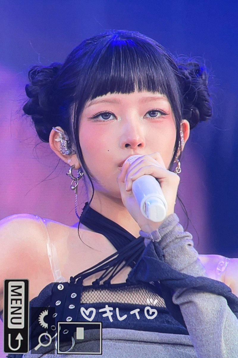FORSUNREIS's tweet photo. she is the definition of idol https://t.co/imnIJiJ1Xh