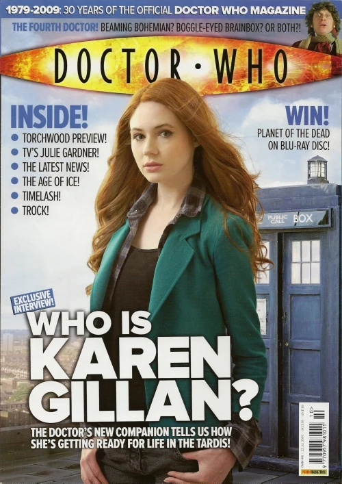 Praxeus_stan's tweet image. #DailyDWM -Day Two Hundred and Five
Karen Gillan's first cover!! Plus a Three Doctors cover calling back to a cover they did when there were five Doctors, only photoshop technology exists now to get all 11 Doctors in a montage so it just looks a bit weird 😅