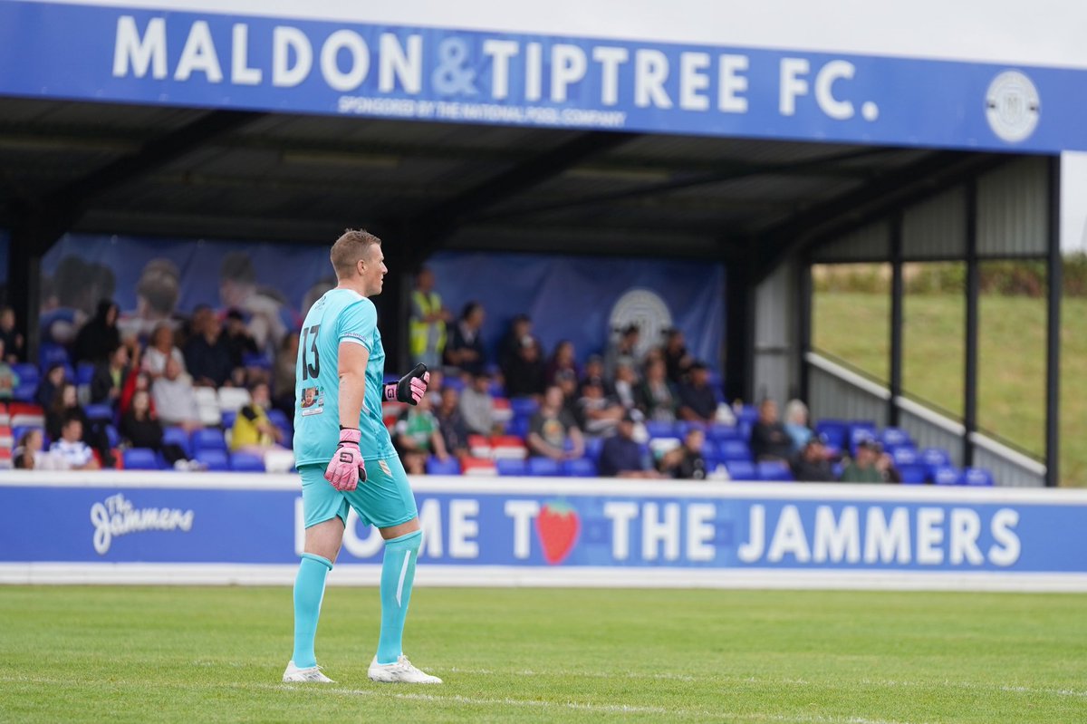 RoyWarner5's tweet image. A few images of Elliot Justham in his testimonial match between a @MaldonTiptreeFC Jammers X1 and @Dag_RedFC Legends.