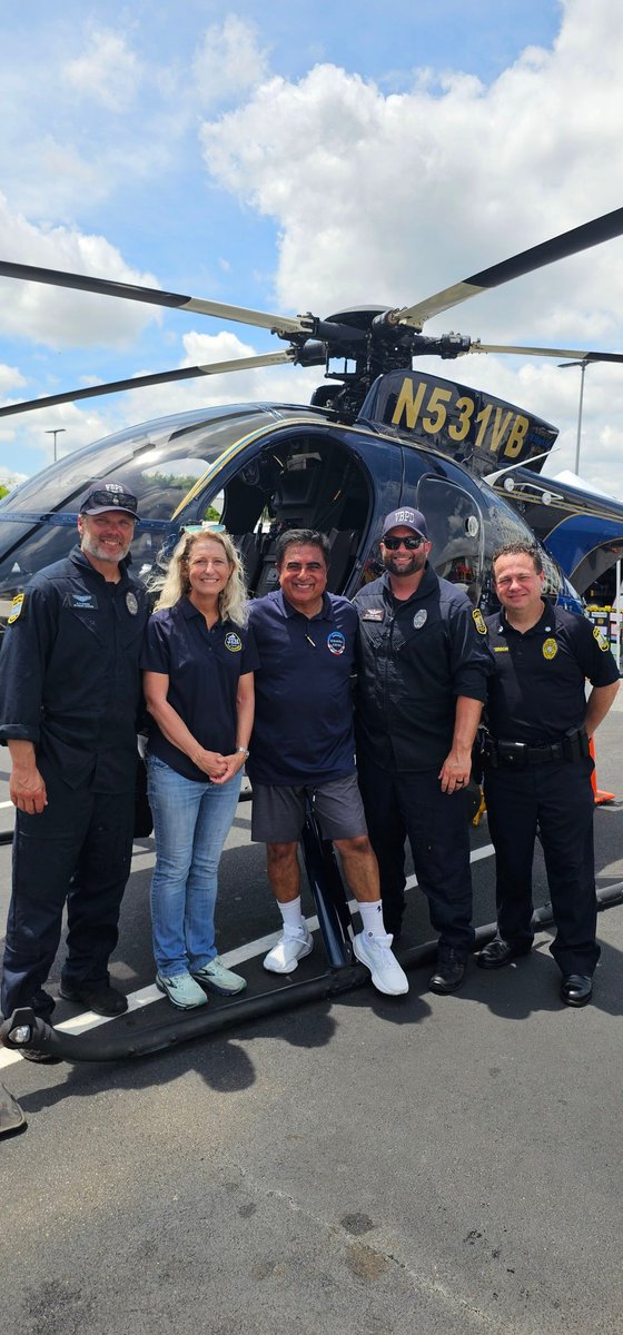 JenKiggans's tweet image. We celebrated our first responders yesterday at Coastal Edge's Local Heroes Day...! Thank you to ALL our police, firefighters, EMS workers, and everyone who works to protect and serve our community!! You deserve to be celebrated every day!!