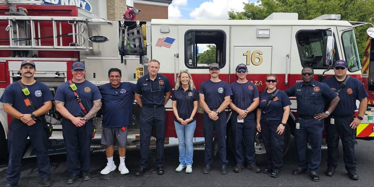JenKiggans's tweet image. We celebrated our first responders yesterday at Coastal Edge's Local Heroes Day...! Thank you to ALL our police, firefighters, EMS workers, and everyone who works to protect and serve our community!! You deserve to be celebrated every day!!