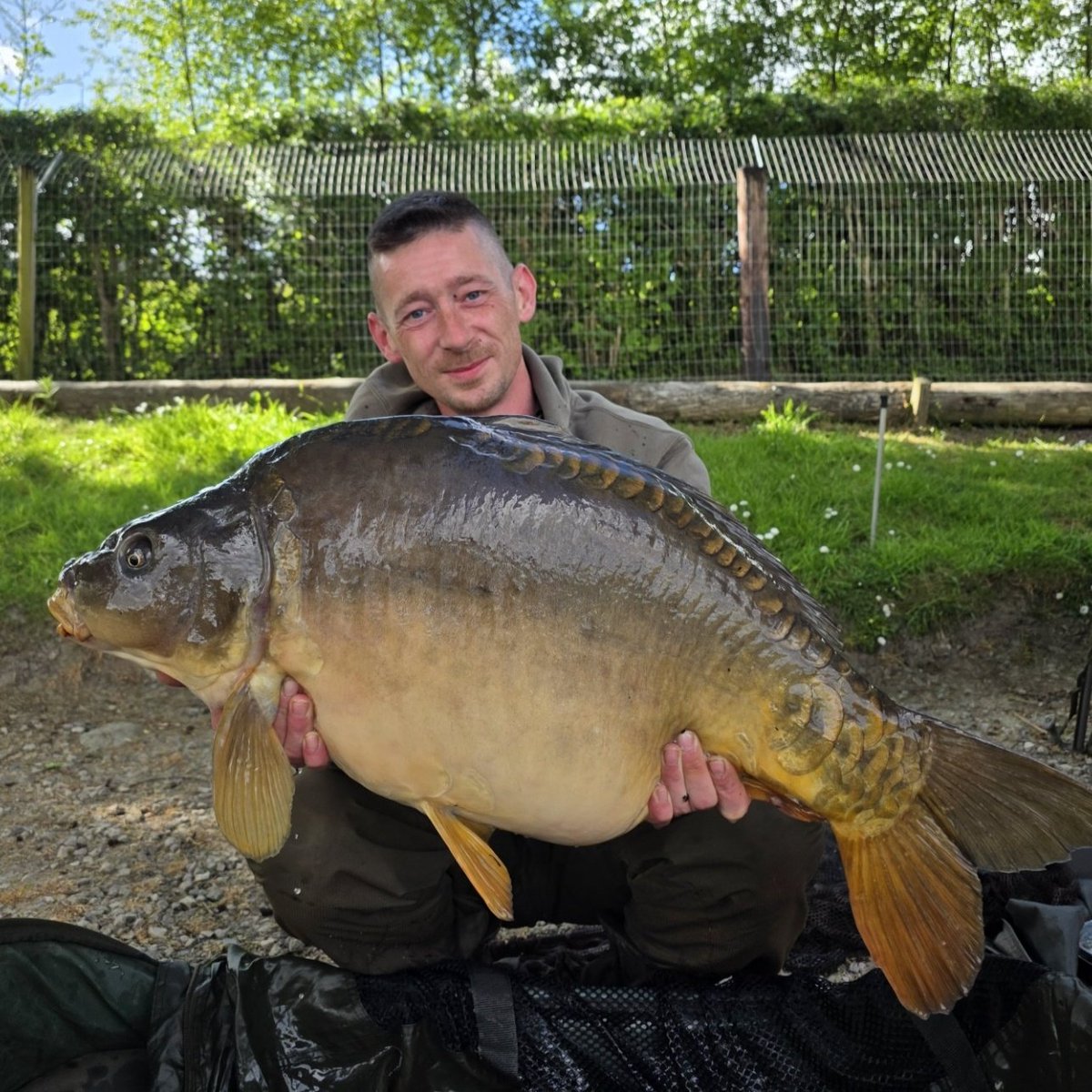 Sonny Gallacher (@sonnygall) on Twitter photo 