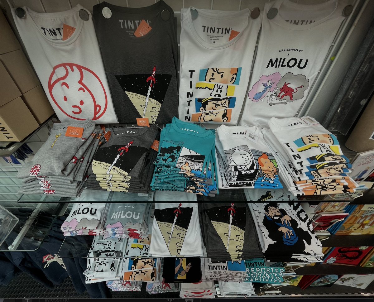 sausalitoferry's tweet photo. Fashion level: Tintin 🫶🏻👕🤌🏻👚💗
Shop Tintin tees 'til you drop → https://t.co/lwO4kF7kvl
#tintindailyadventures #tintinreporter #tintinmania #tintinetmilou #hergé #herge #sausalitoferry #sausalito #tintinapparel #tintintees #shoptintin #tintinshop #tintincollector https://t.co/YaA6A6tzoB