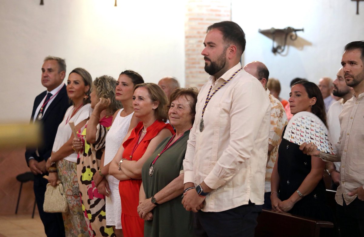ToledoAyto's tweet image. ⛪️ Misa y procesión en honor a la Virgen del Carmen en el barrio de Azucaica.