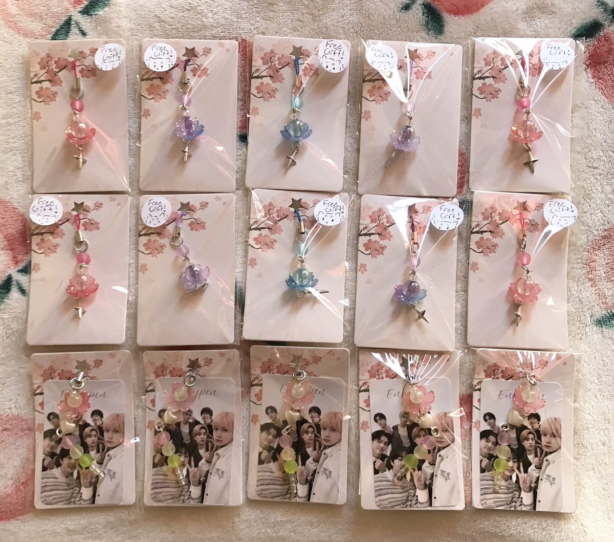 This is P2 of things I will be selling, I hope you’ll consider buying cause this girly is broke 👁️👄👁️ P.S you’ll get a cute sakura or sakura dango phone charm if you buy something! 🌸🍡 (The Decoden Toploaders include a charm, a Toploader strap and a lobster clasp)