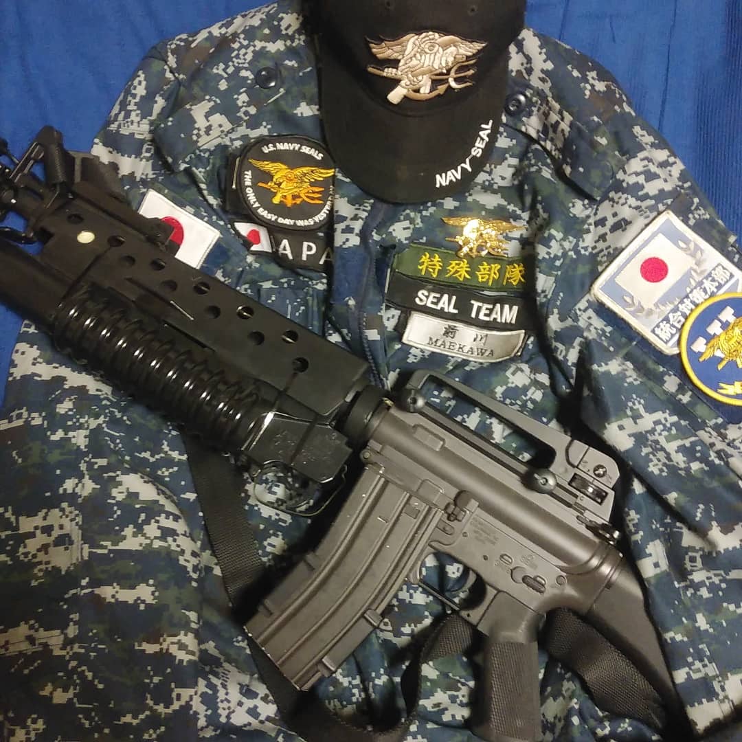 4nPtfPvFXP2c3JE's tweet image. 総合統合統括司令長官から「全国都道府県全方面全広域地方地区(陸.海.空)各方面所属部署(全総監部基地)」宛に一斉送信送電「基地施設内(クーラー&扇風機&その他冷房機材)一切設置してない」毎日異常な暑さの為(迷彩服着用)での公務任務は支障きたすとの要望があり(Tシャツ)での公務任務承認承諾許可