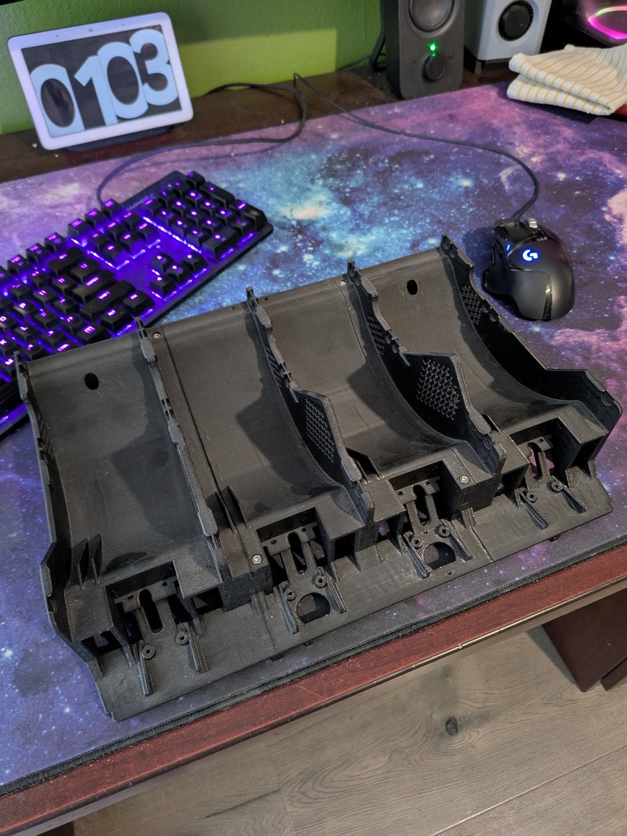 I3onkersTv's tweet image. Anyone want a hydra mod for their AMS? A small piece broke off where it's highlighted. I had so many AMS problems when I got it I only had it installed for a week.