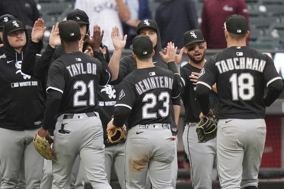 The White Sox first 3 games of the 2nd half:

10 runs on 11 hits
10 runs on 13 hits
7 runs on 10 hits

It's the most runs they've scored in a 3-game span since 2022 👀