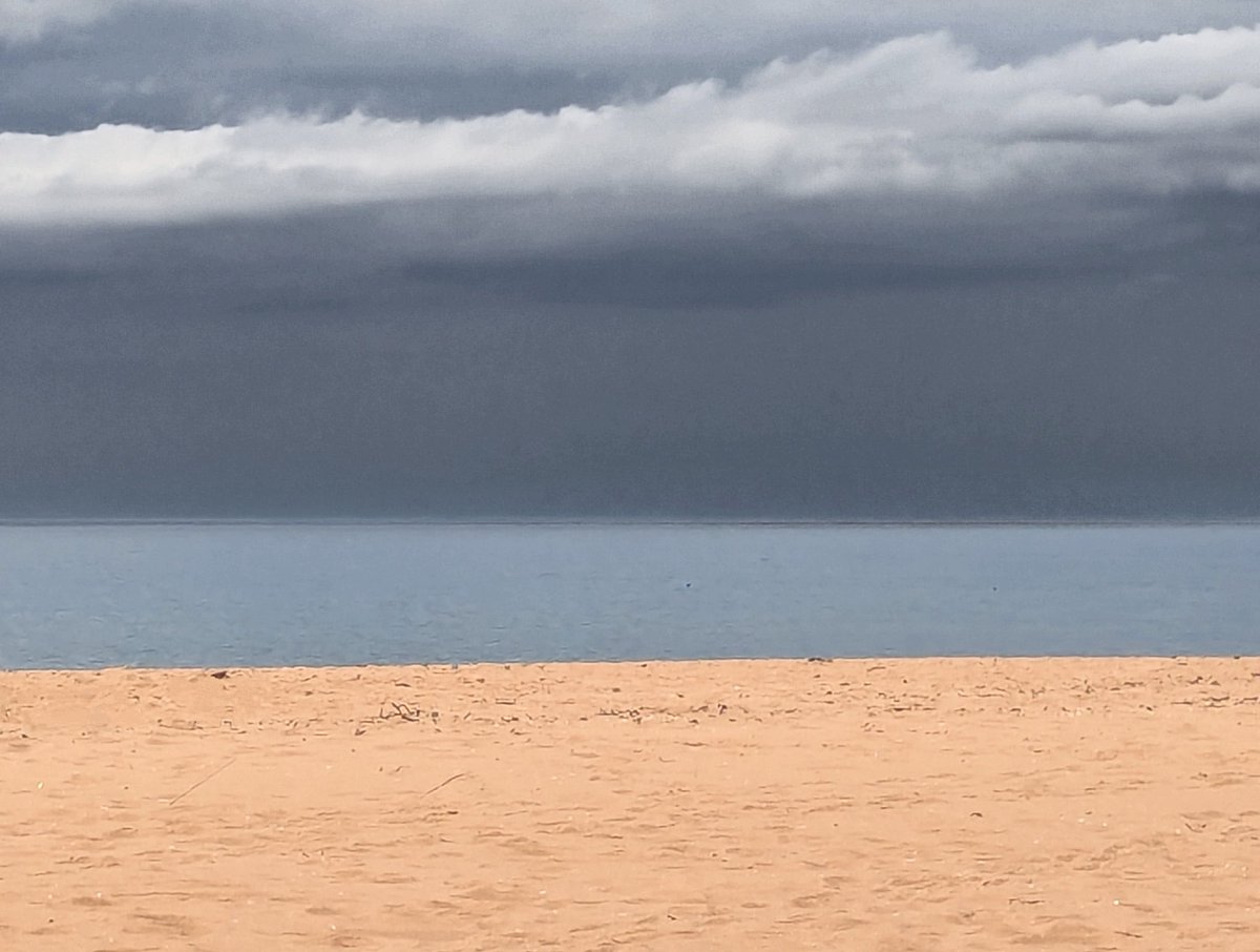 RedRiverCroft's tweet image. Heat, intense light, colour, hue and chroma. The afternoon sky, sea and shore... a (symbolic?) view for these troubling times.
Red Point beach, Wester Ross, Scotland, 20/7/25.