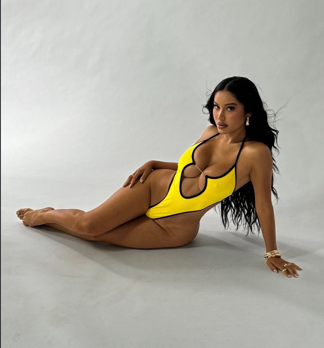 ˚ ༘ ೀ⋆｡˚ 

lilysfantasy..com 
new collection 

               ❝seductive sunday