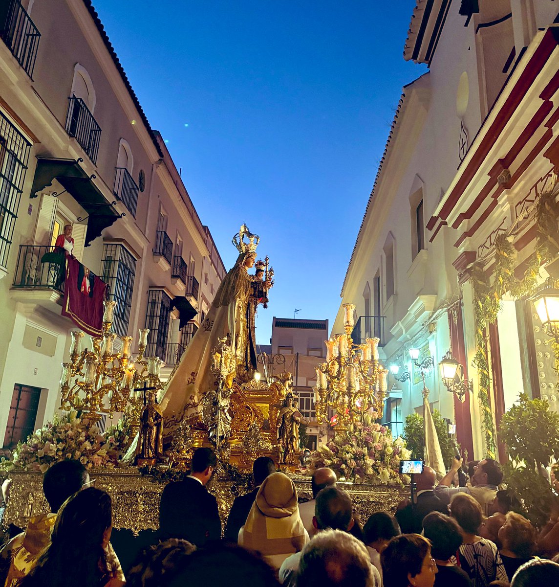 B.M. Julián Cerdán (@bmjuliancerdan) on Twitter photo 🔵 𝕀𝕀𝕀 𝕤𝕚𝕘𝕝𝕠𝕤 - 𝕍𝕚𝕣𝕘𝕖𝕟 𝕕𝕖𝕝 ℂ𝕒𝕣𝕞𝕖𝕟
Comenzamos la procesión extraordinaria
📍C/ San Jorge
⌚️22:05 h.
🎼”Hiniesta” (Peralto)
🎼”Caridad Soberana” <a href="/espinosaestepa/">Jesús Joaquín Espinosa de los Monteros Pérez</a>
🎼”Virgen de Montserrat”(P. Morales)
🎼”Virgen del Rosario” (Beigbeder)
#SuenaJuliánCerdán 🔵 𝕀𝕀𝕀 𝕤𝕚𝕘𝕝𝕠𝕤 - 𝕍𝕚𝕣𝕘𝕖𝕟 𝕕𝕖𝕝 ℂ𝕒𝕣𝕞𝕖𝕟
Comenzamos la procesión extraordinaria
📍C/ San Jorge
⌚️22:05 h.
🎼”Hiniesta” (Peralto)
🎼”Caridad Soberana” <a href="/espinosaestepa/">Jesús Joaquín Espinosa de los Monteros Pérez</a>
🎼”Virgen de Montserrat”(P. Morales)
🎼”Virgen del Rosario” (Beigbeder)
#SuenaJuliánCerdán