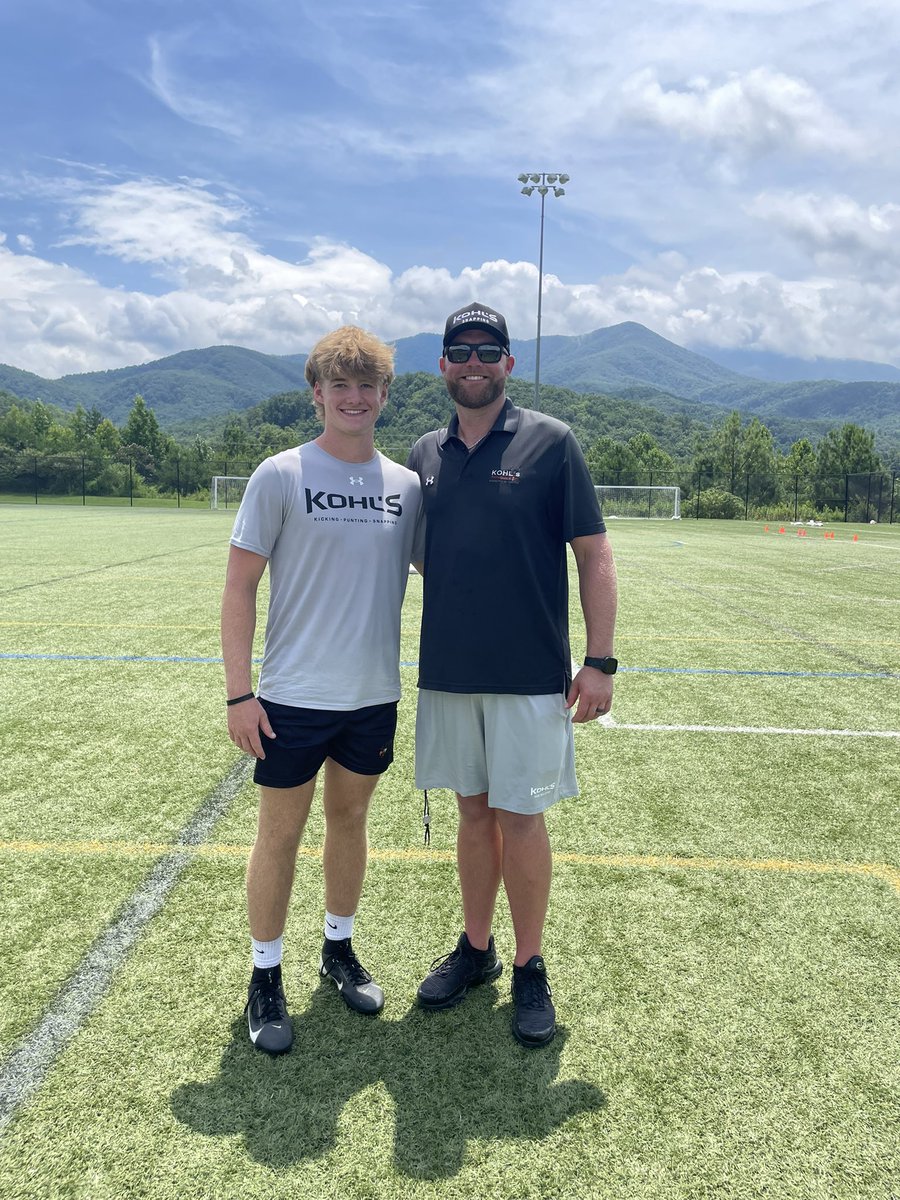 Alex Martin (@alex_martin2007) on Twitter photo Proud to say I made it to the top 10 today in the Snapping Competition at the Kohl’s National Invitational Camp. Big thanks to <a href="/Coach_Casper/">Coach Casey Casper</a> and all who helped with the camp. Also a thanks to my mom and everyone who has helped me get here. Results/Film coming soon. <a href="/McTFootball/">McT Football</a> Proud to say I made it to the top 10 today in the Snapping Competition at the Kohl’s National Invitational Camp. Big thanks to <a href="/Coach_Casper/">Coach Casey Casper</a> and all who helped with the camp. Also a thanks to my mom and everyone who has helped me get here. Results/Film coming soon. <a href="/McTFootball/">McT Football</a>