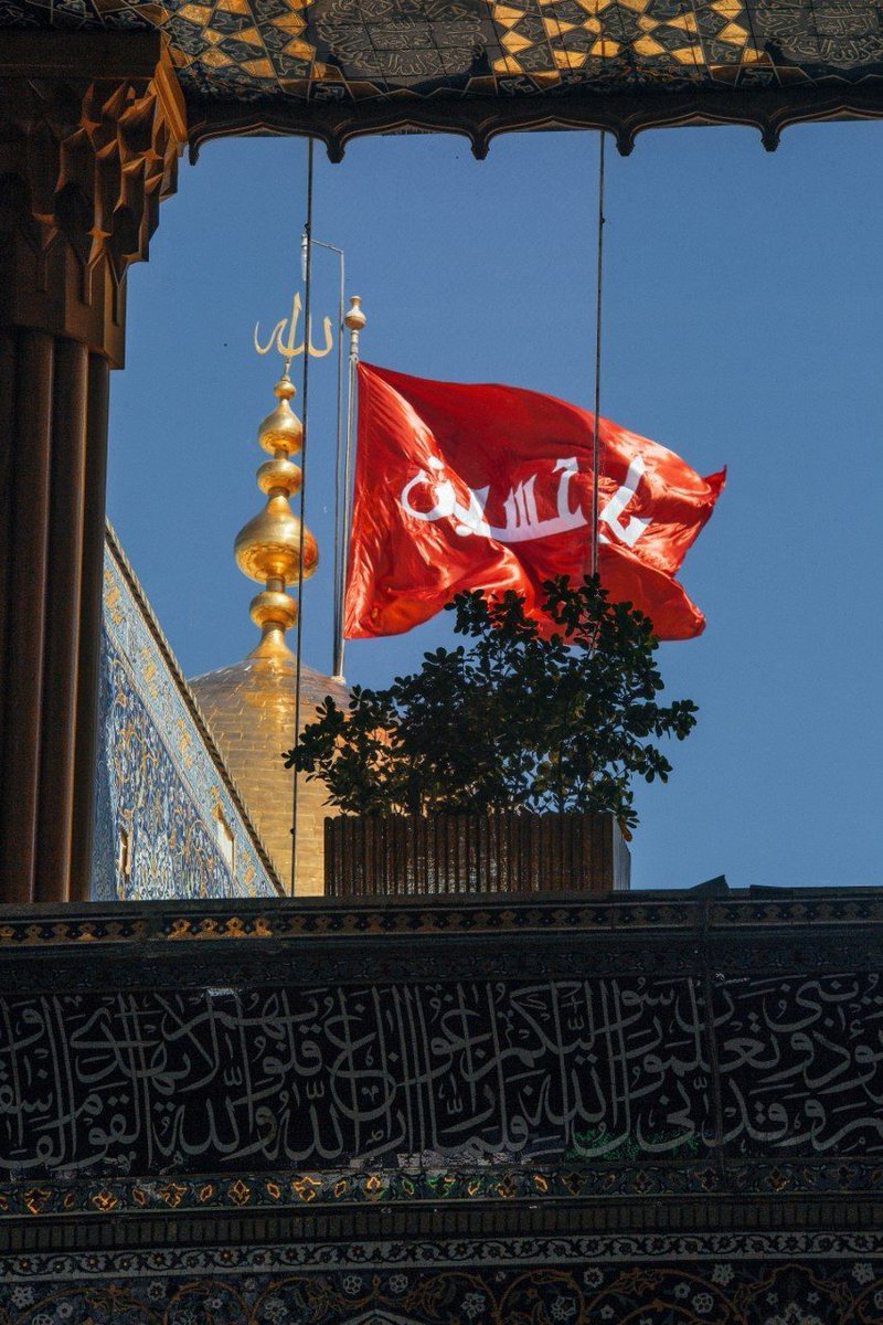 H_Parsa0061's tweet image. حسینِ من
بیا و این دلِ شکسته را بخر ...
💔