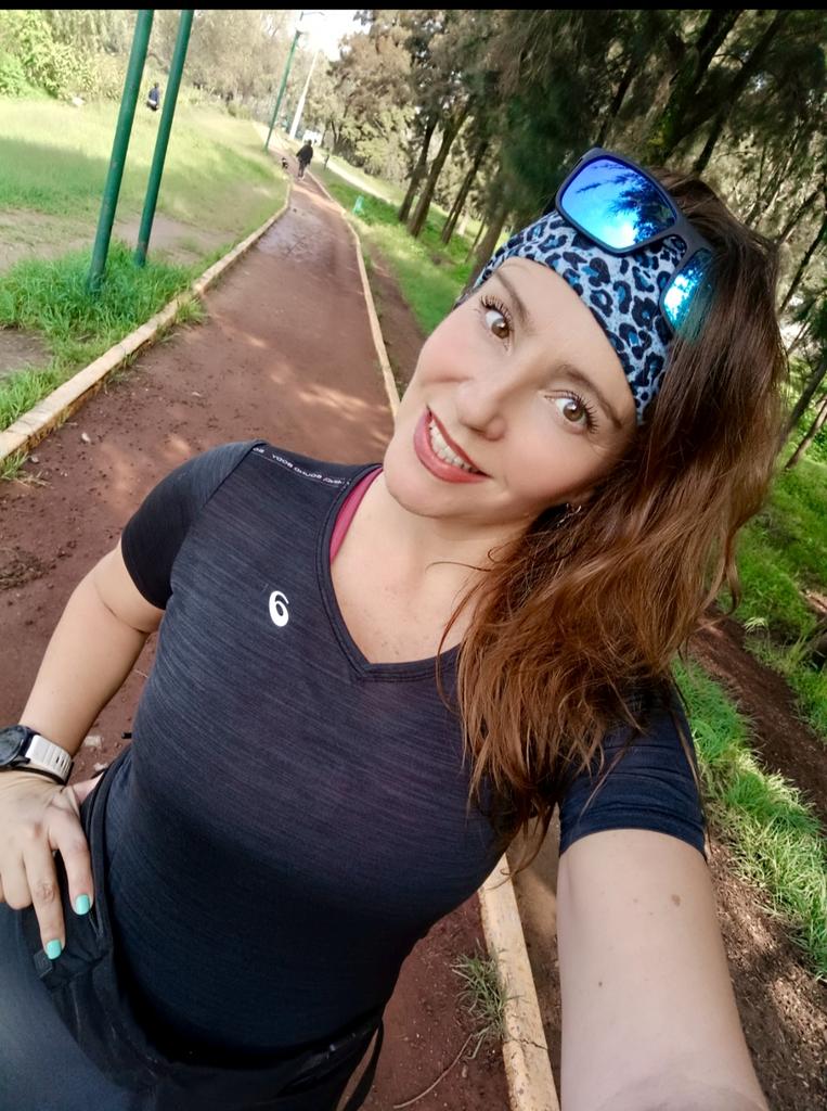 Hoy si 🏃🏼‍♀️ y tú? 
<a href="/yoelegicorrer1/">#Yoelegícorrer</a> 🩷
