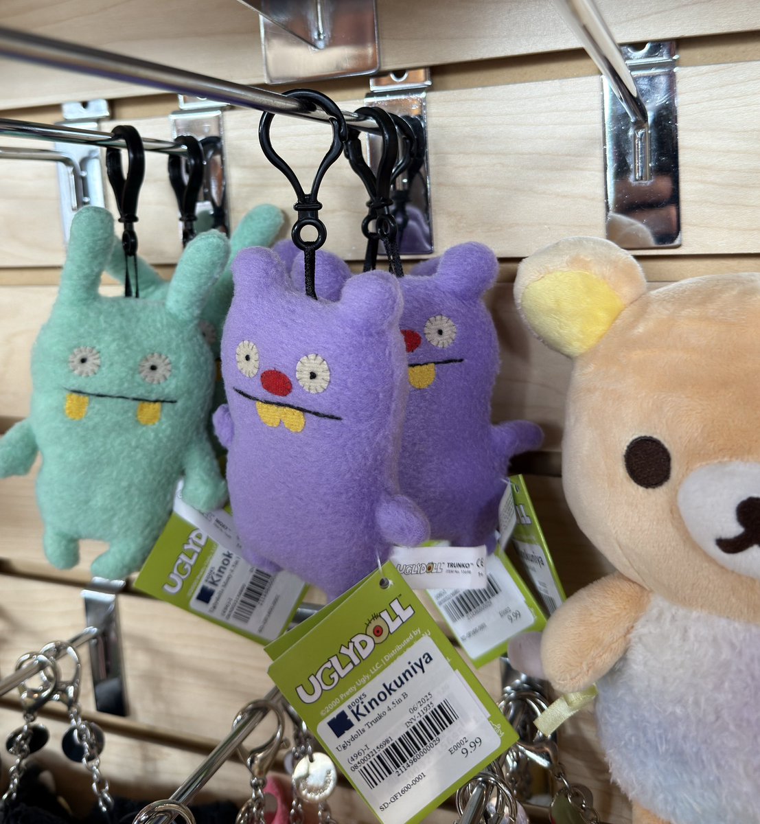 davidzhorvath's tweet image. Last ones! Uglydoll at Kinokuniya Austin did not last long, thank you! We will do our very best to get more back in here soon! @KinokuniyaUSA 🙏❤️💯