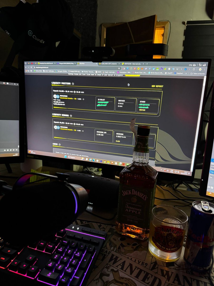 DiegolaOfc's tweet image. Sippin’ on @JackDaniels_US while making money doing absolutely nothing 💸
Liquidity pools got me earning while I chill 😎
@BlackholeDex and @avax
#PassiveIncome #DeFi #CryptoLife #LiquidityPool #Web3