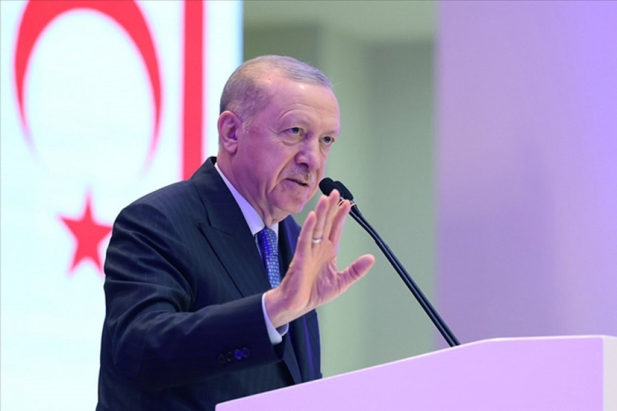 APA_English's tweet image. #Turkish President thanks the people of #Azerbaijan and President Ilham Aliyev
#BREAKING @RTErdogan @azpresident
en.apa.az/asia/turkish-p…