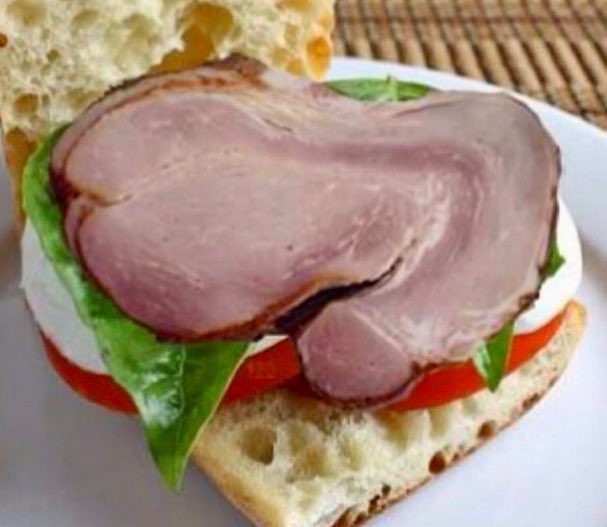 iamdementO's tweet image. It's been leaked from prison officials as to what TurtleBoi's first and most common meal he will literally receive.